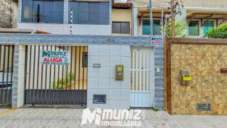 OPORTUNIDADE ÚNICA: ALUGA-SE EXCELENTE CASA NO BAIRRO LUZIA